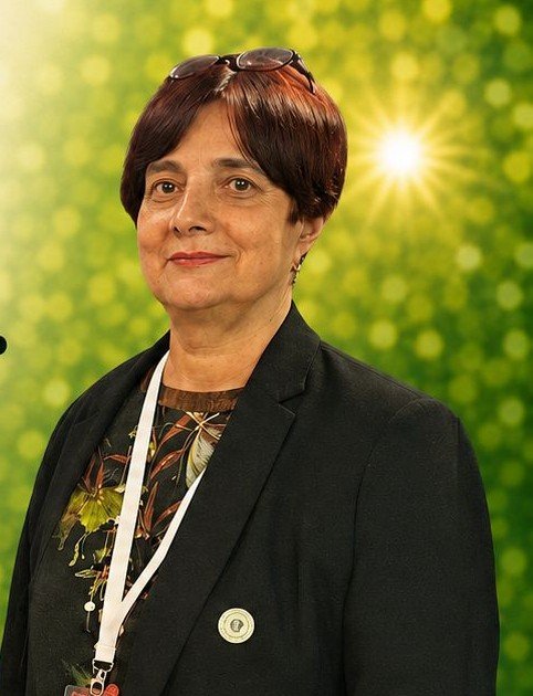 Dr. Ileana Rindasu